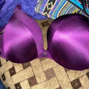Victoria secret 34d push-up bombshell bra
